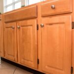 HUD RP-3VDB12 RAISED PANEL Old American Vanities